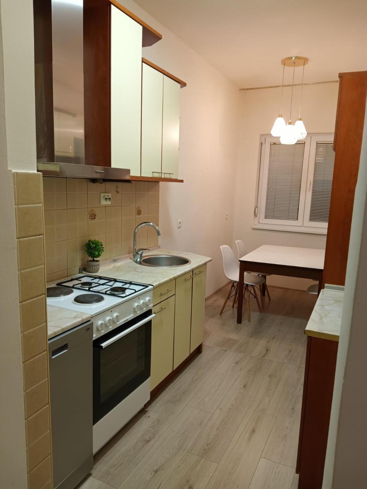 Premium Square Apartment スコピエ エクステリア 写真