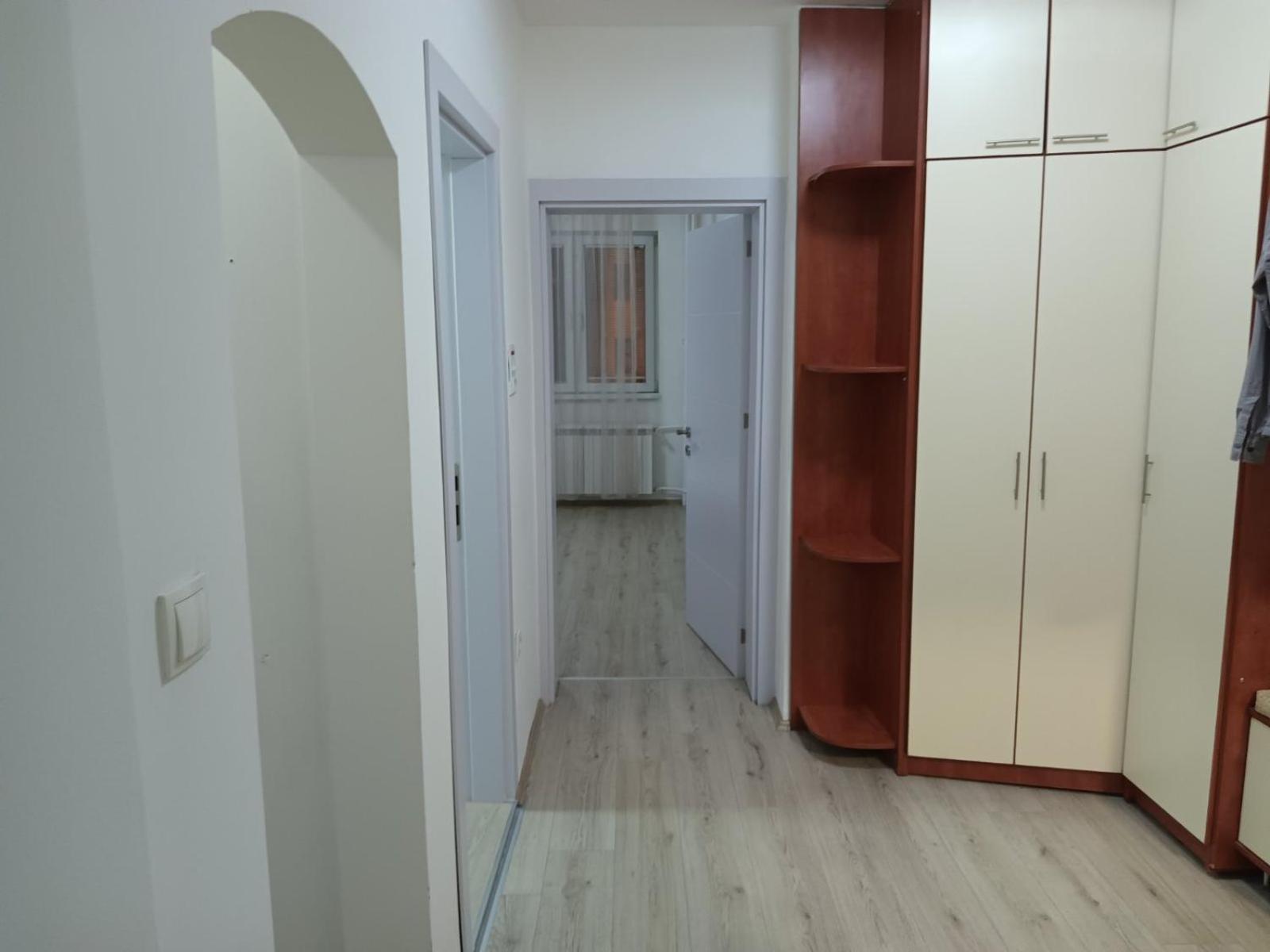 Premium Square Apartment スコピエ エクステリア 写真